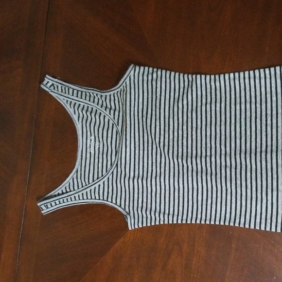 Shirt - Picture 2 of 4